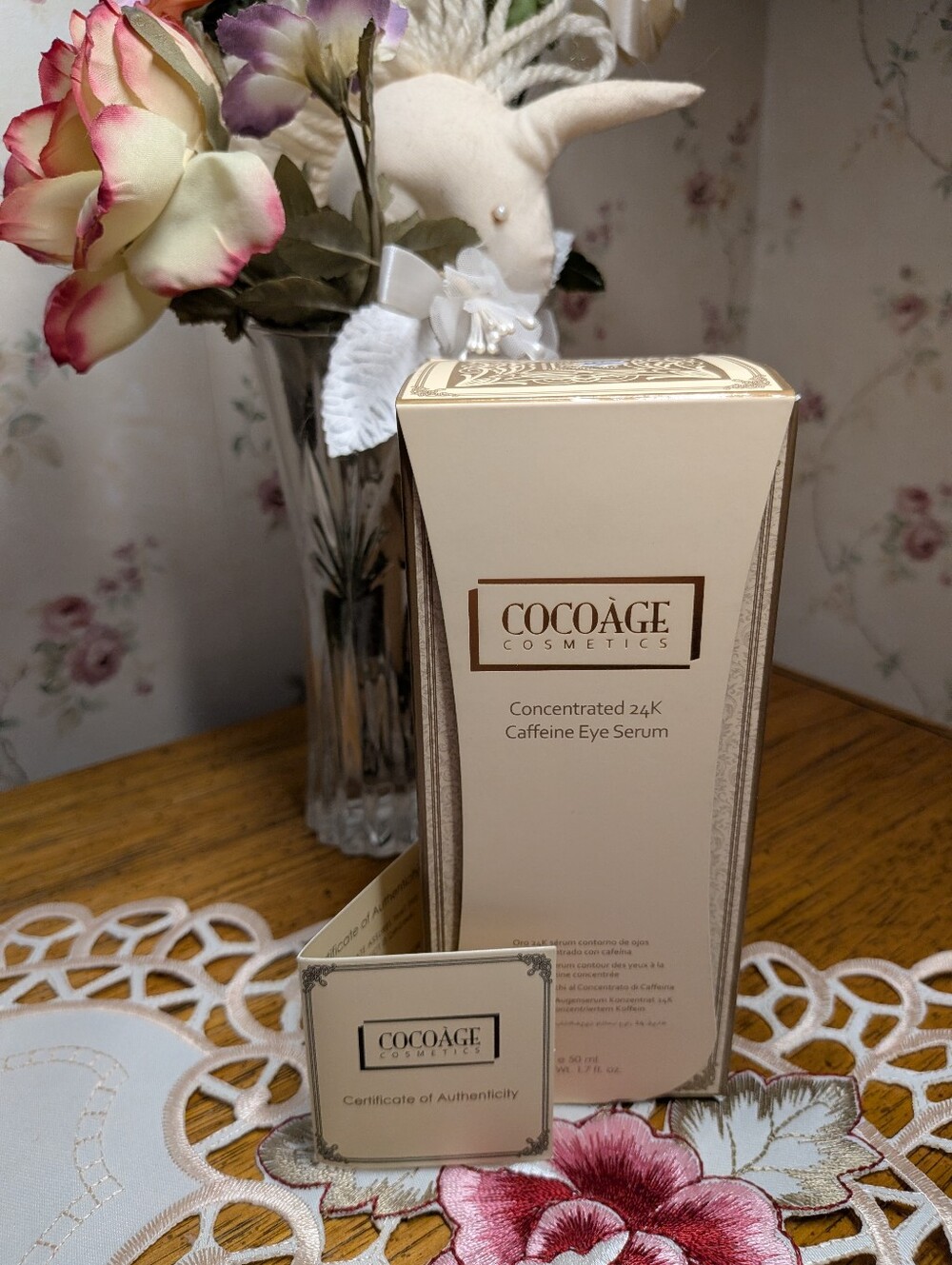 NIB Cocoàge Cosmetics Concentrated 24K Gold Caffeine Eye Serum
